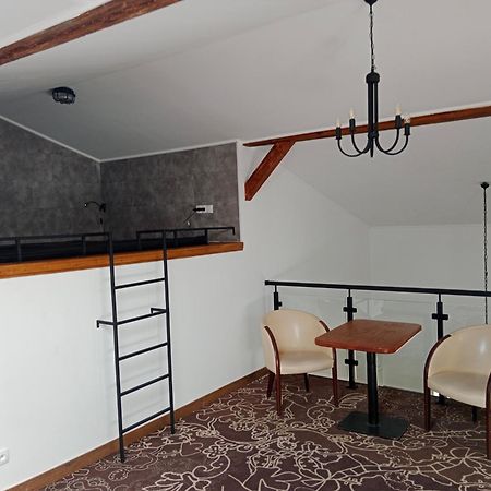 Pokoje Goscinne Atelier Orneta Экстерьер фото