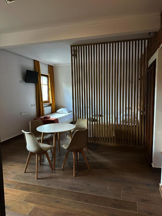 Pokoje Goscinne Atelier Orneta Экстерьер фото